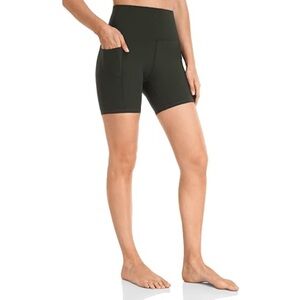 HeyNuts Essential Shorts 6” with Pockets
